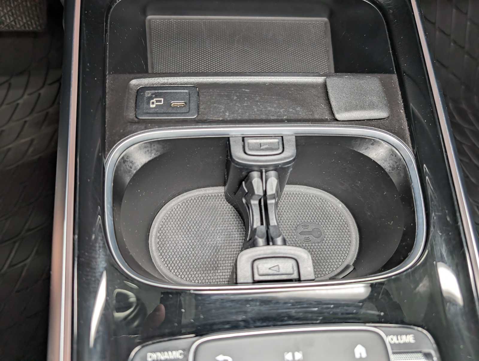 Used 2022 Mercedes-Benz GLB 250 4MATIC image 26
