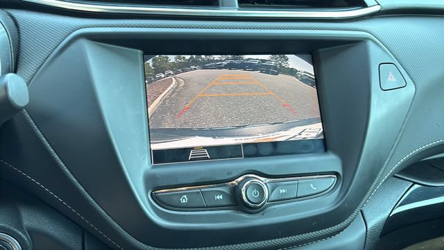Used 2021 Chevrolet TrailBlazer ACTIV w/ Driver Confidence Package FWD image 26