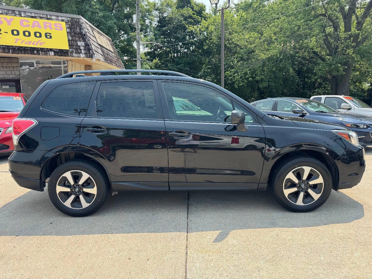 Used 2017 Subaru Forester 2.5i w/ Alloy Wheel Package image 8
