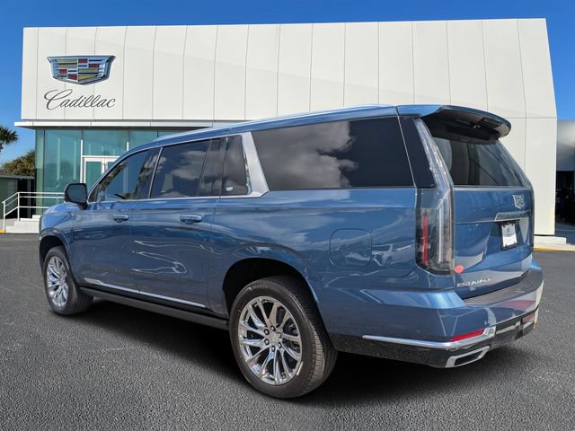 New 2026 Cadillac Escalade ESV Luxury w/ LPO, Radiant Package AWD/4WD image 5