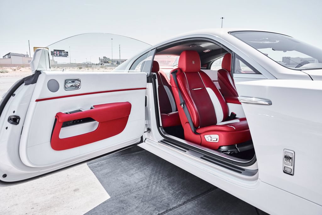 Used 2020 Rolls-Royce Wraith RWD image 22