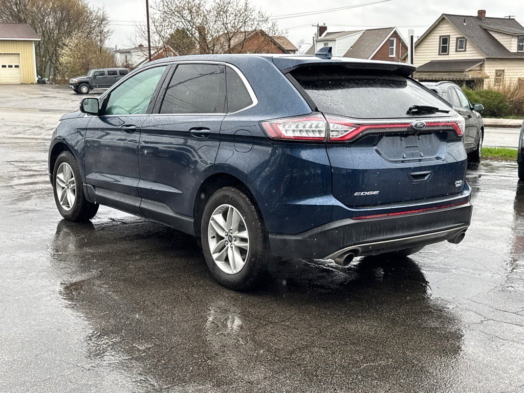 Used 2017 Ford Edge SEL w/ Cargo Accessory Package image 4