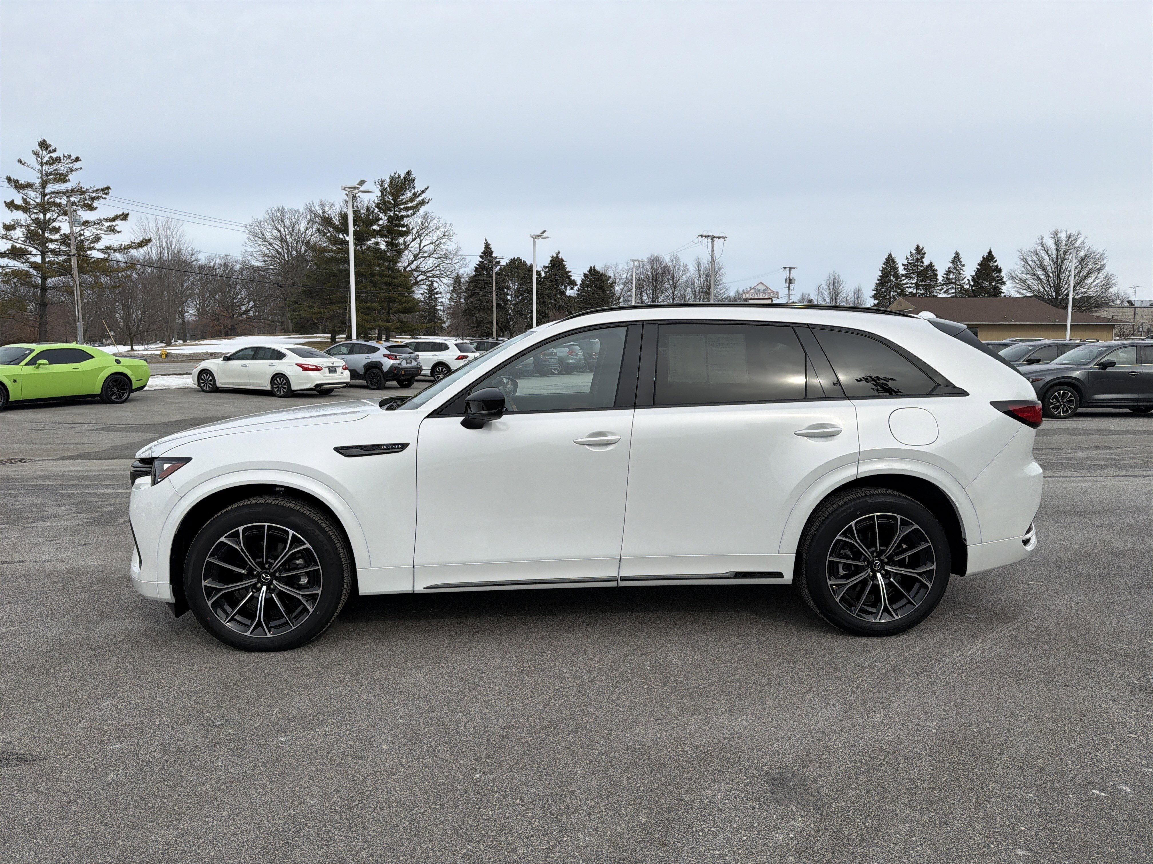 Certified 2025 MAZDA CX-70 3.3 Turbo S w/ Premium Plus AWD/4WD image 6