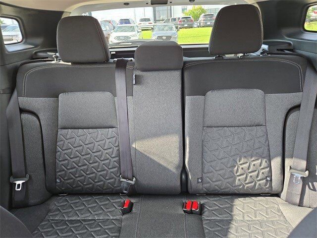 New 2025 Nissan Kicks SV w/ SV Premium Package image 30