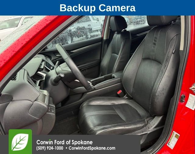 Used 2016 Honda Civic Touring image 2