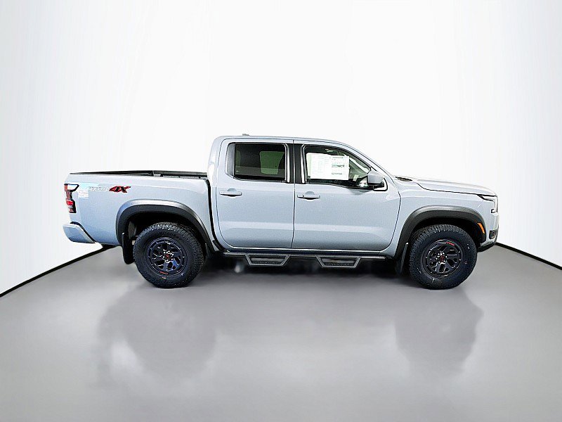 New 2025 Nissan Frontier PRO-4X image 8