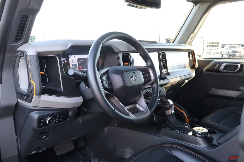 Used 2023 Ford Bronco Badlands AWD/4WD image 18