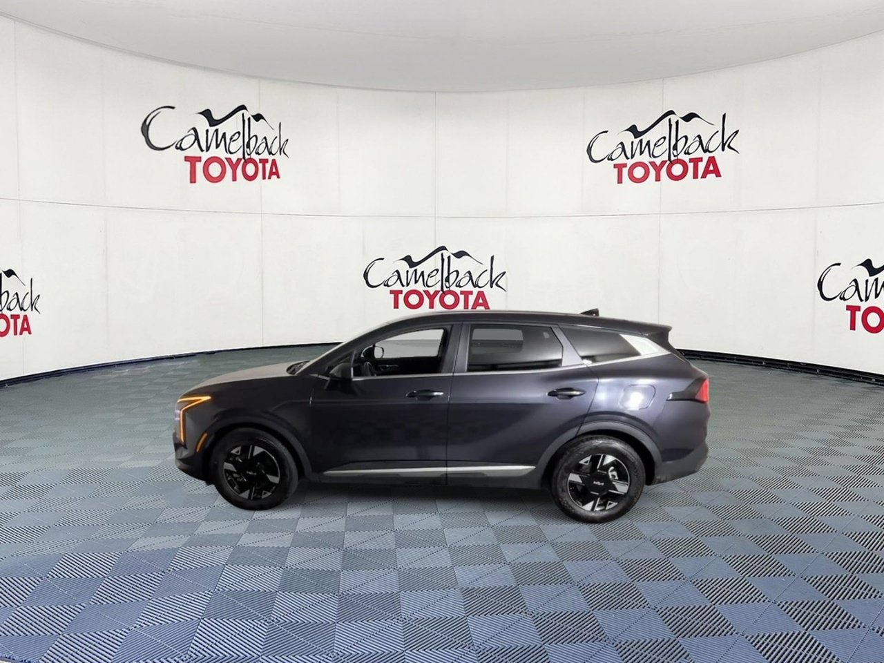 Used 2026 Kia Sportage LX FWD image 7