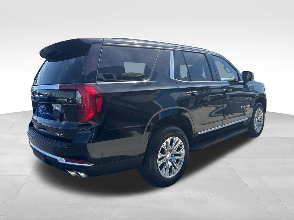 Used 2025 GMC Yukon Denali AWD/4WD image 12