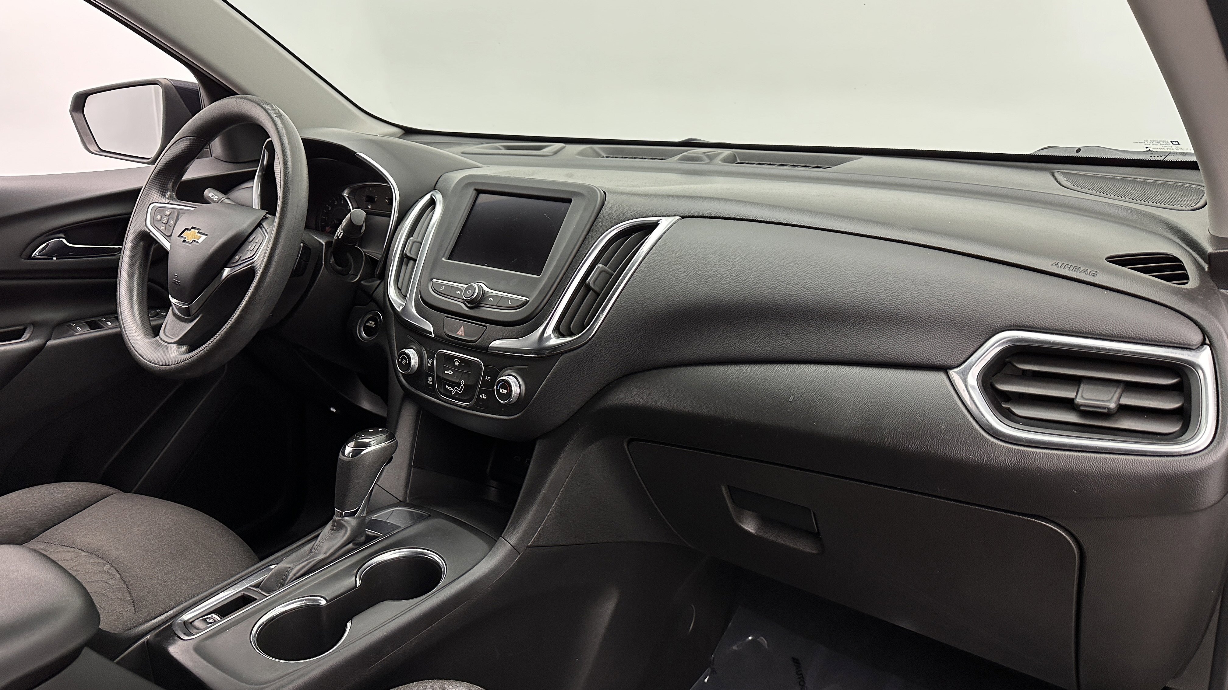 Used 2021 Chevrolet Equinox LT image 33