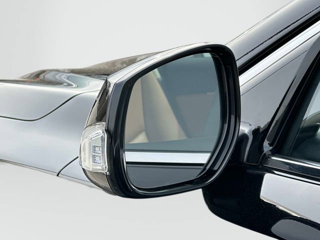 Used 2023 INFINITI Q50 Luxe w/ Cargo Package image 28