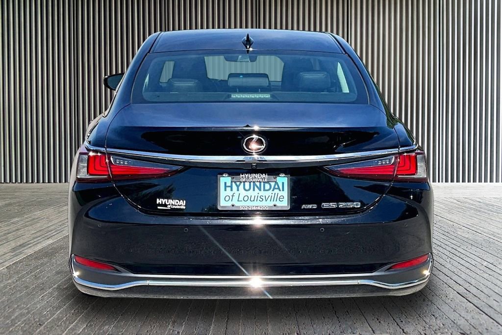 Used 2021 Lexus ES 250 w/ Premium Package AWD/4WD image 5