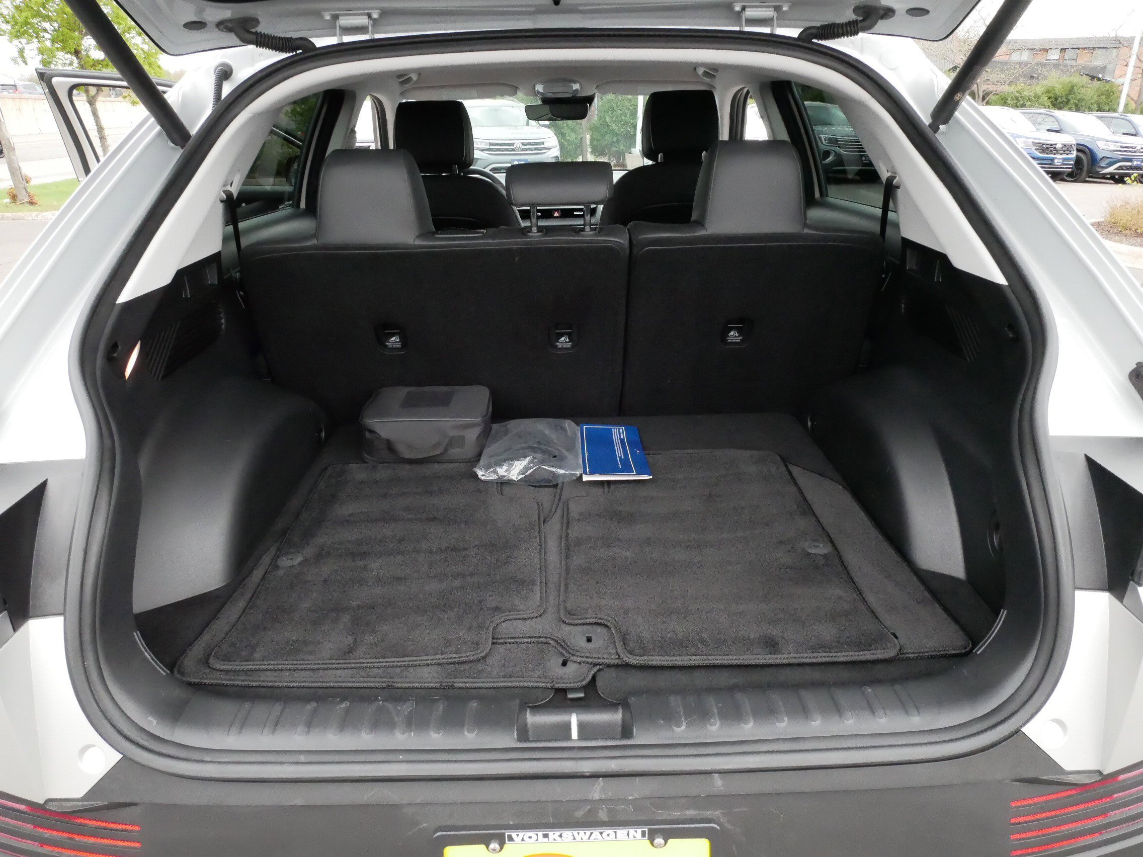 Used 2023 Hyundai Ioniq 5 SEL AWD/4WD image 18