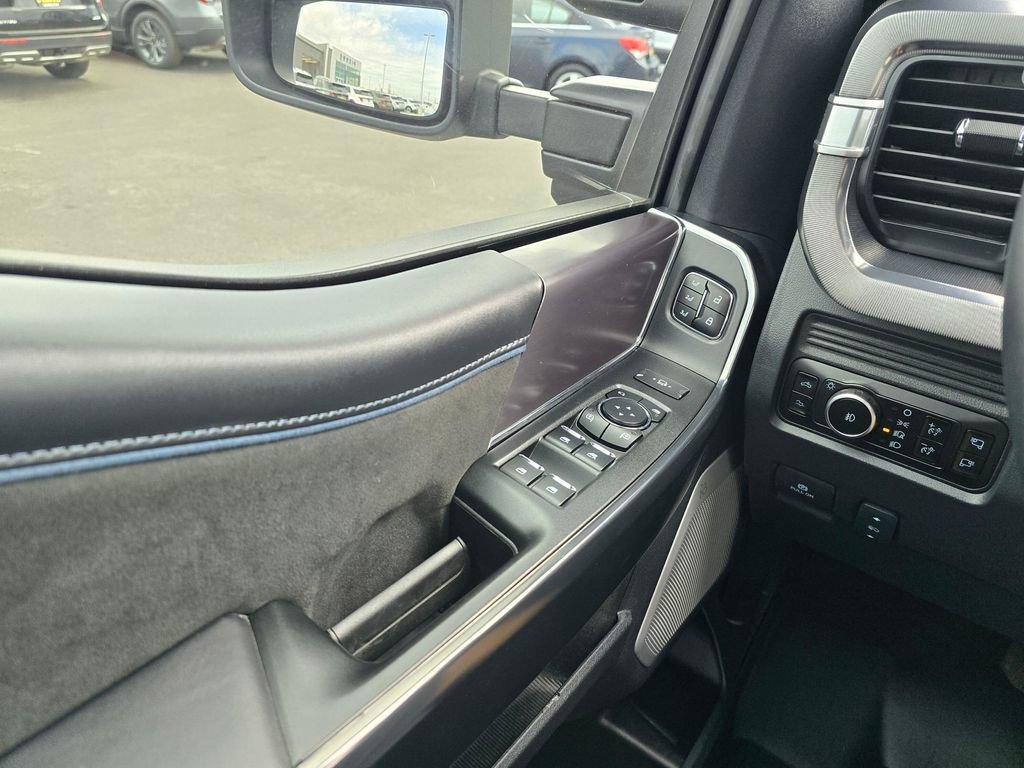 Used 2026 Ford F450 Platinum AWD/4WD image 31