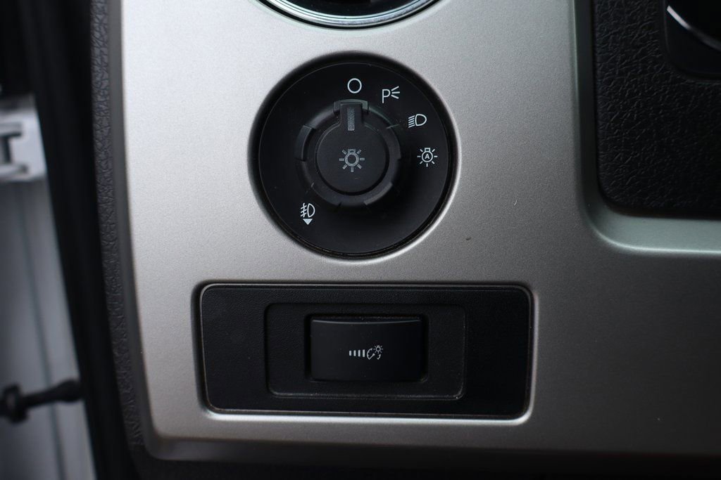 Used 2014 Ford F150 FX4 w/ Equipment Group 402A Luxury image 19