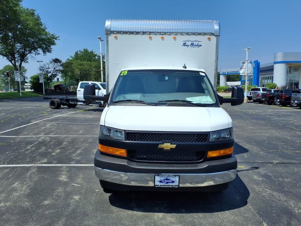 New 2025 Chevrolet Express 3500 w/ Power Convenience Package image 2