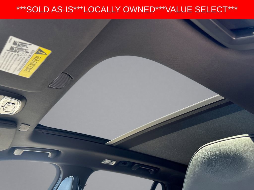 Used 2018 Volvo XC90 T5 Momentum w/ Convenience Package AWD/4WD image 16