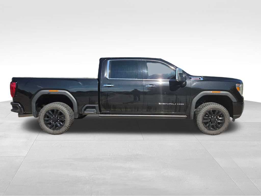 Certified 2023 GMC Sierra 2500 Denali w/ Denali Black Diamond Edition AWD/4WD image 2