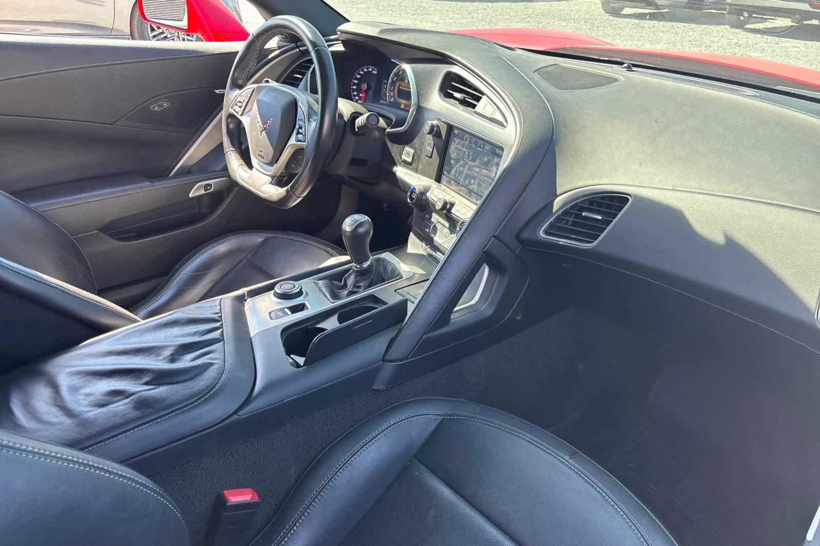 Used 2017 Chevrolet Corvette Stingray Coupe w/ 1LT RWD image 16