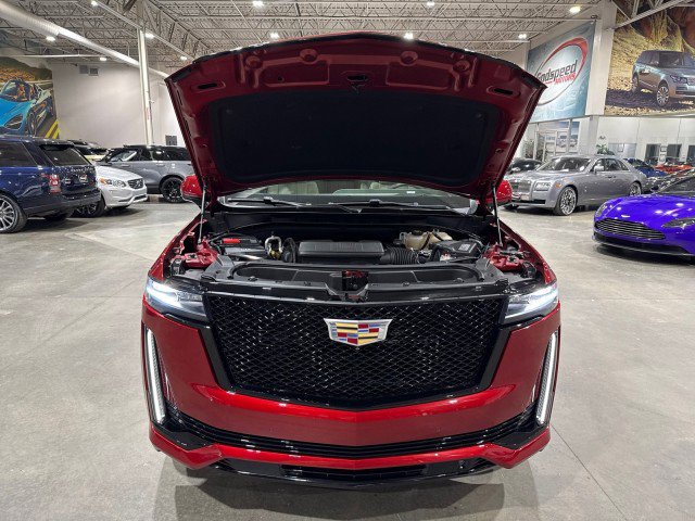 Used 2021 Cadillac Escalade Sport Platinum w/ Heavy-Duty Trailer Package image 20