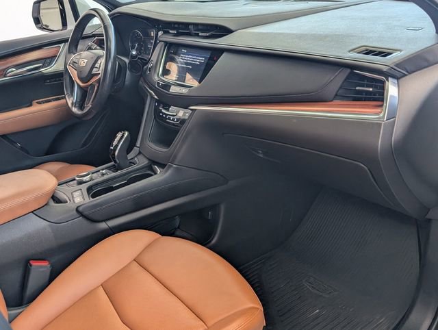 Used 2022 Cadillac XT5 Premium Luxury AWD/4WD image 15