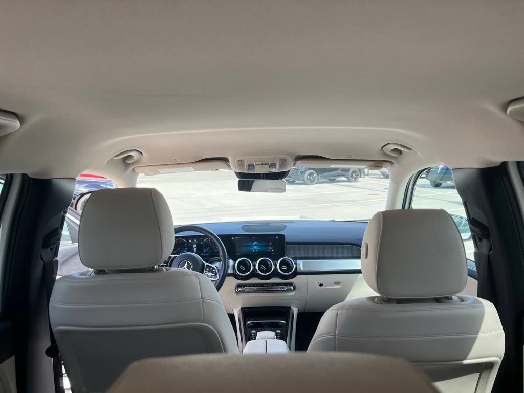 Used 2021 Mercedes-Benz GLB 250 image 24