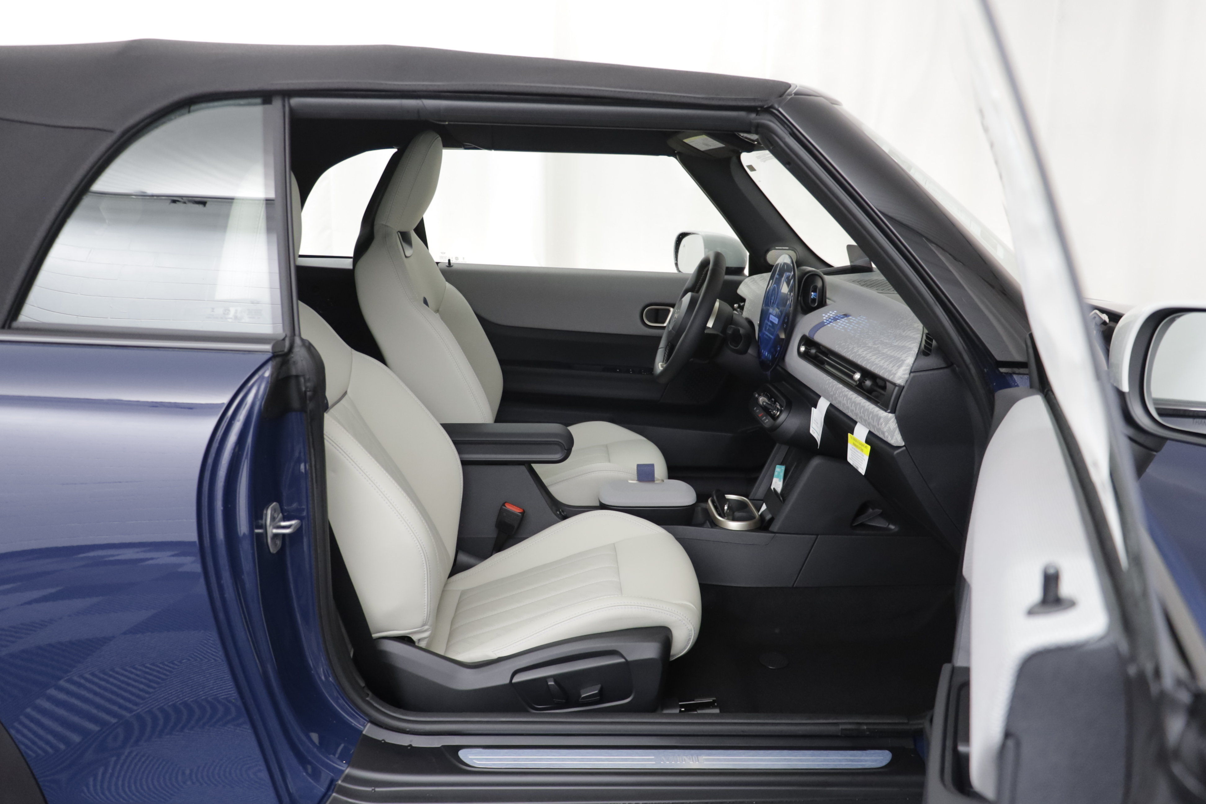 New 2026 MINI Cooper S FWD image 18