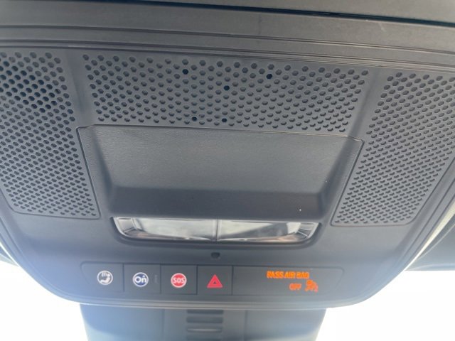 Used 2025 Buick Enclave Preferred image 31