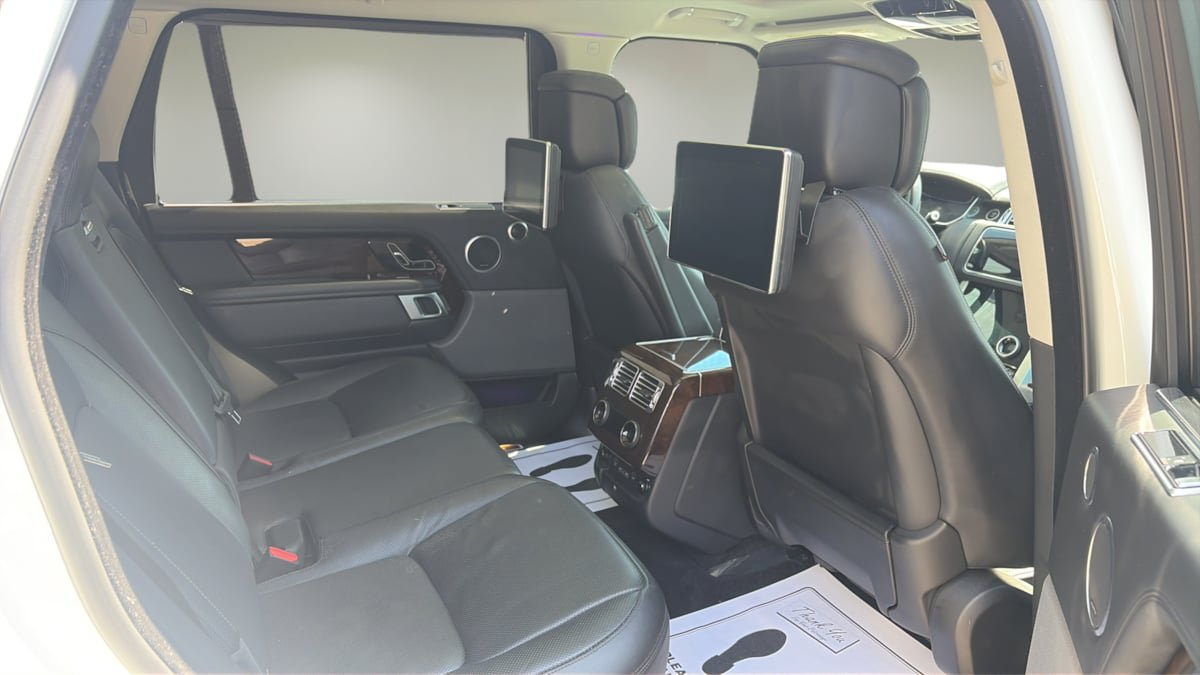 Used 2020 Land Rover Range Rover Long Wheelbase HSE AWD/4WD image 12