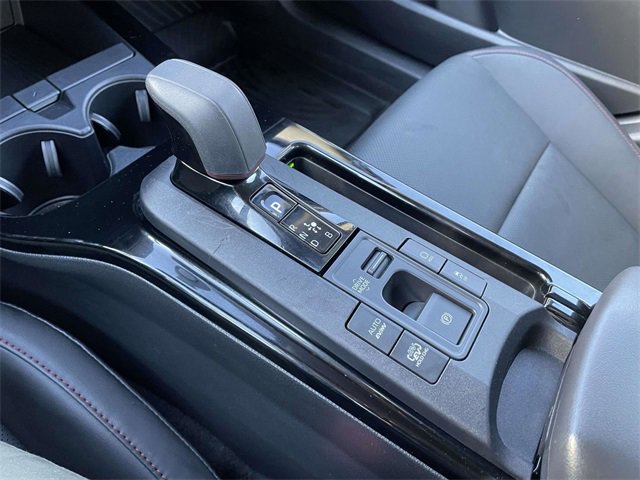 Used 2024 Toyota Prius Prime Premium image 31