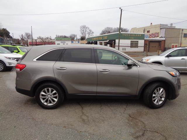 Used 2016 Kia Sorento L image 13