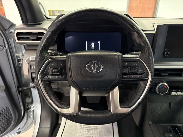 Used 2024 Toyota Tacoma TRD Off-Road image 27