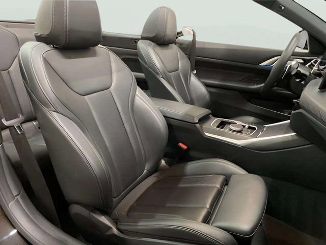 Used 2025 BMW 430i Convertible w/ Premium Package RWD image 93