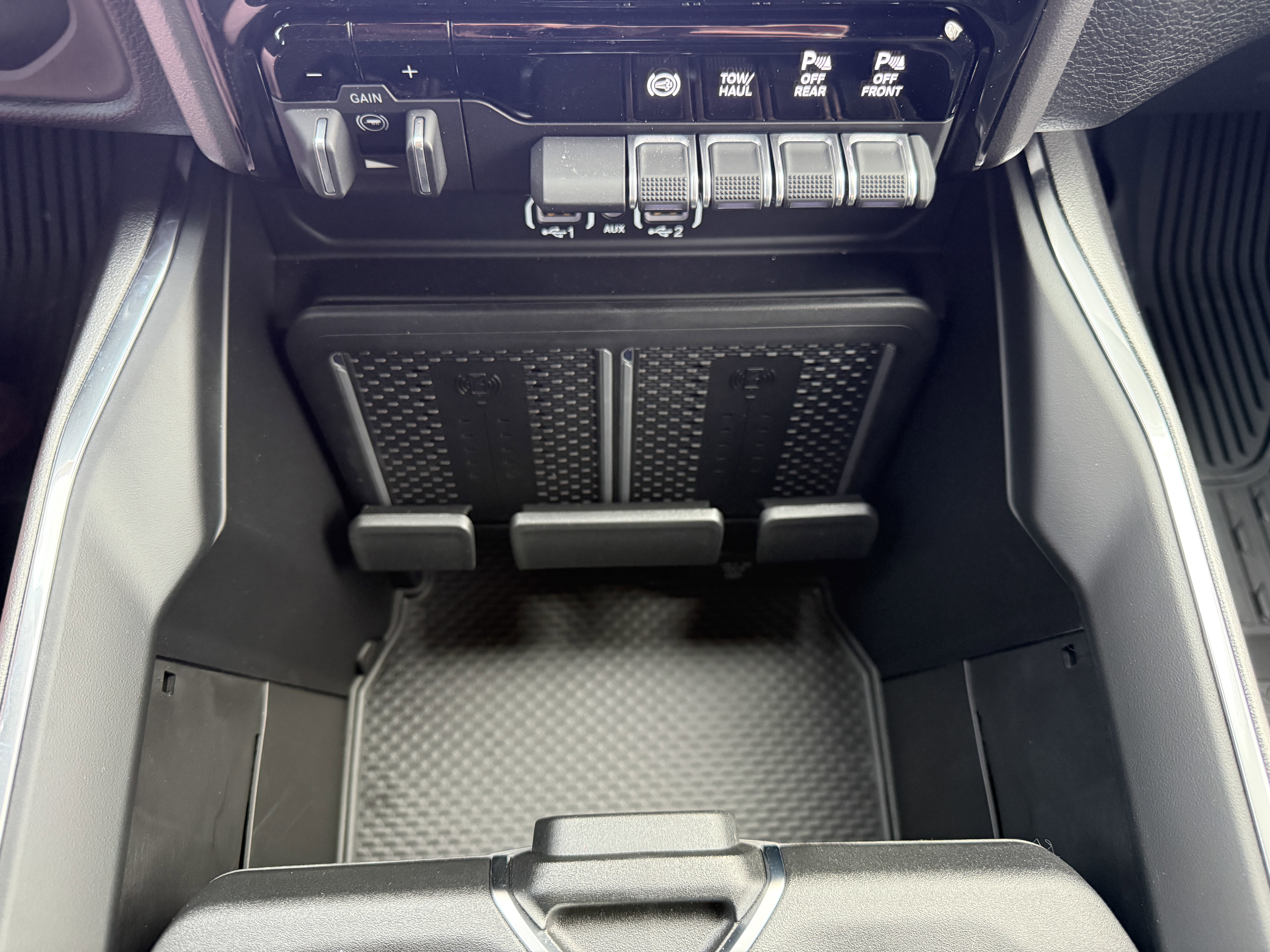 New 2026 RAM 3500 Laramie w/ Sport Appearance Package image 13