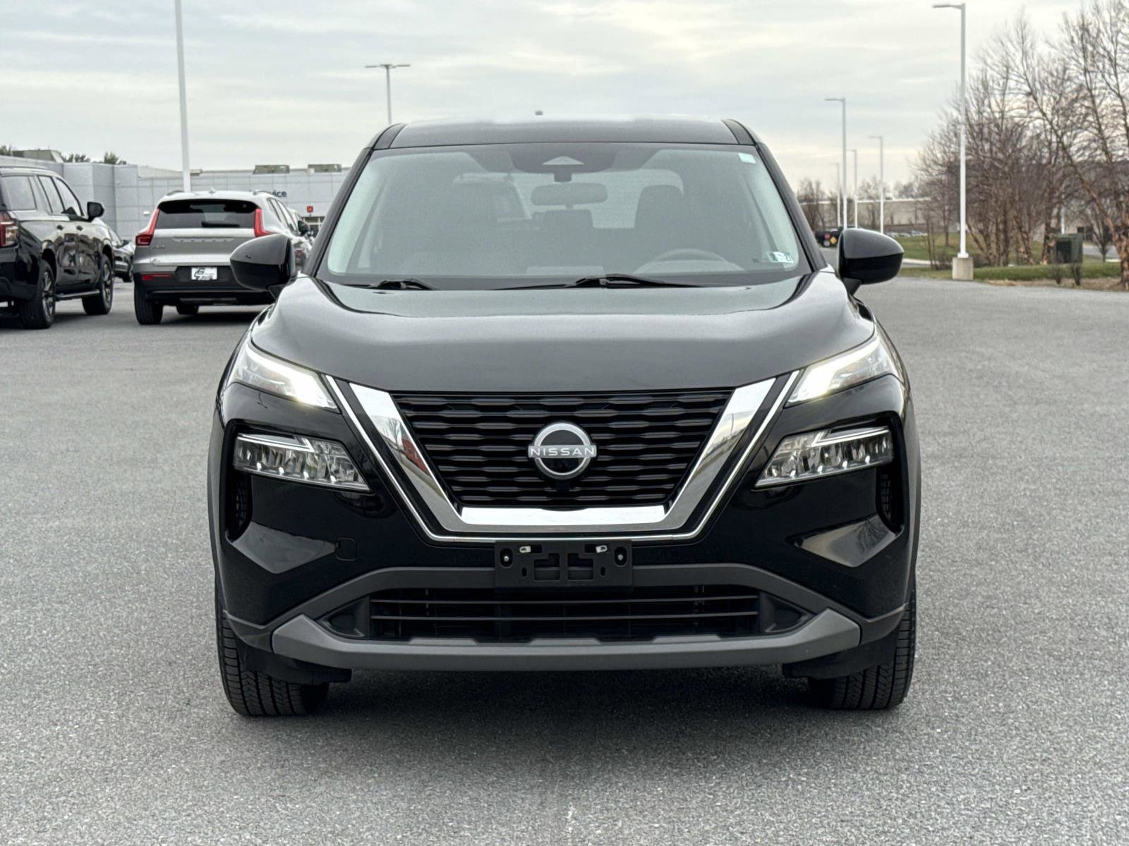 Used 2023 Nissan Rogue SV image 28