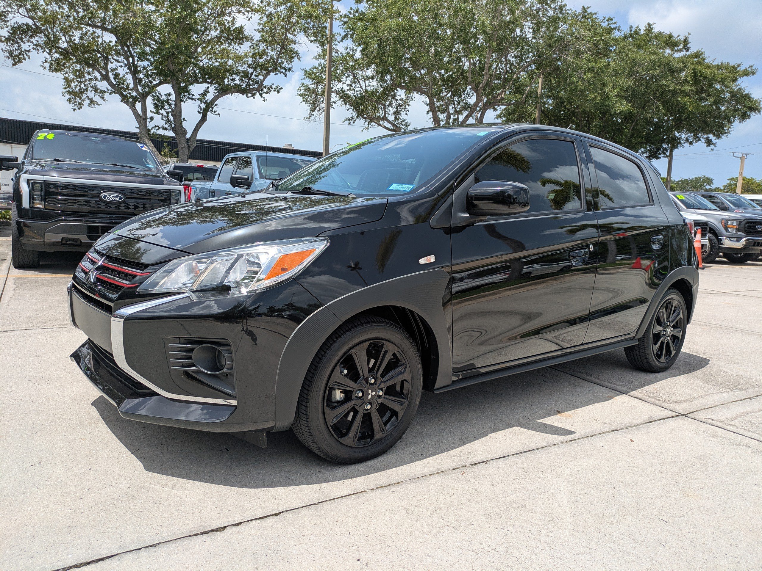 Used 2023 Mitsubishi Mirage Black Edition FWD image 7