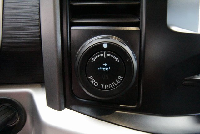 Used 2021 Ford F150 XLT w/ Trailer Tow Package image 24