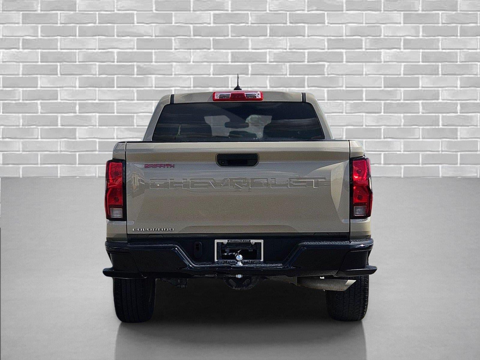 Used 2024 Chevrolet Colorado W/T RWD image 6