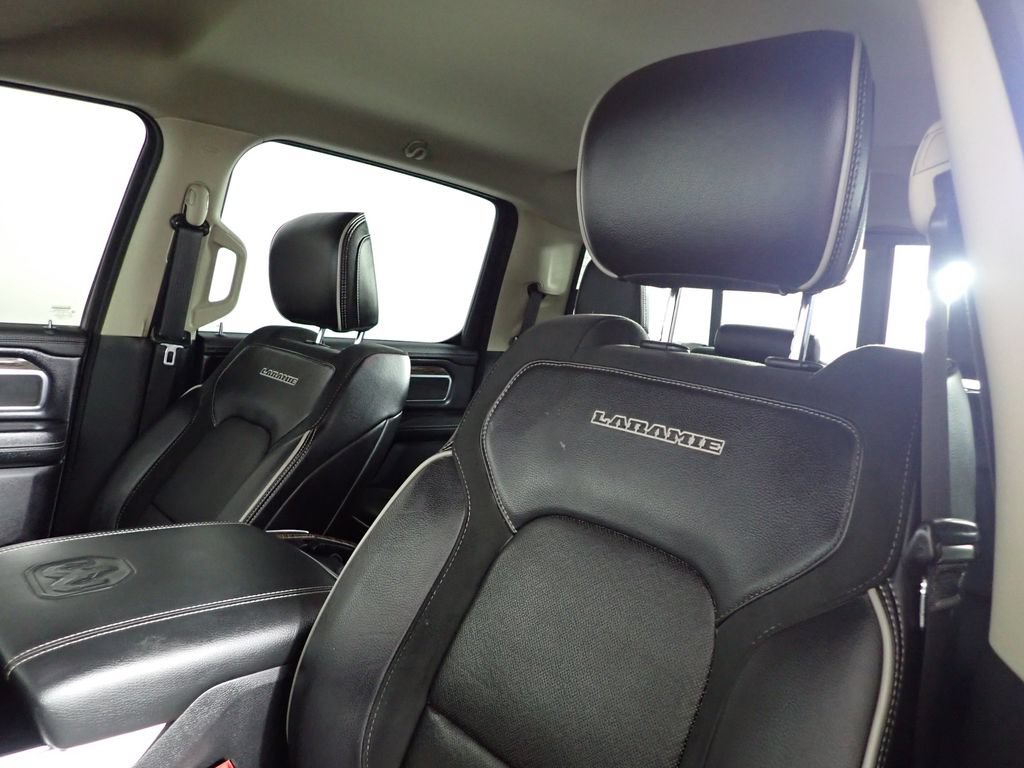 Used 2019 RAM 1500 Laramie AWD/4WD image 21