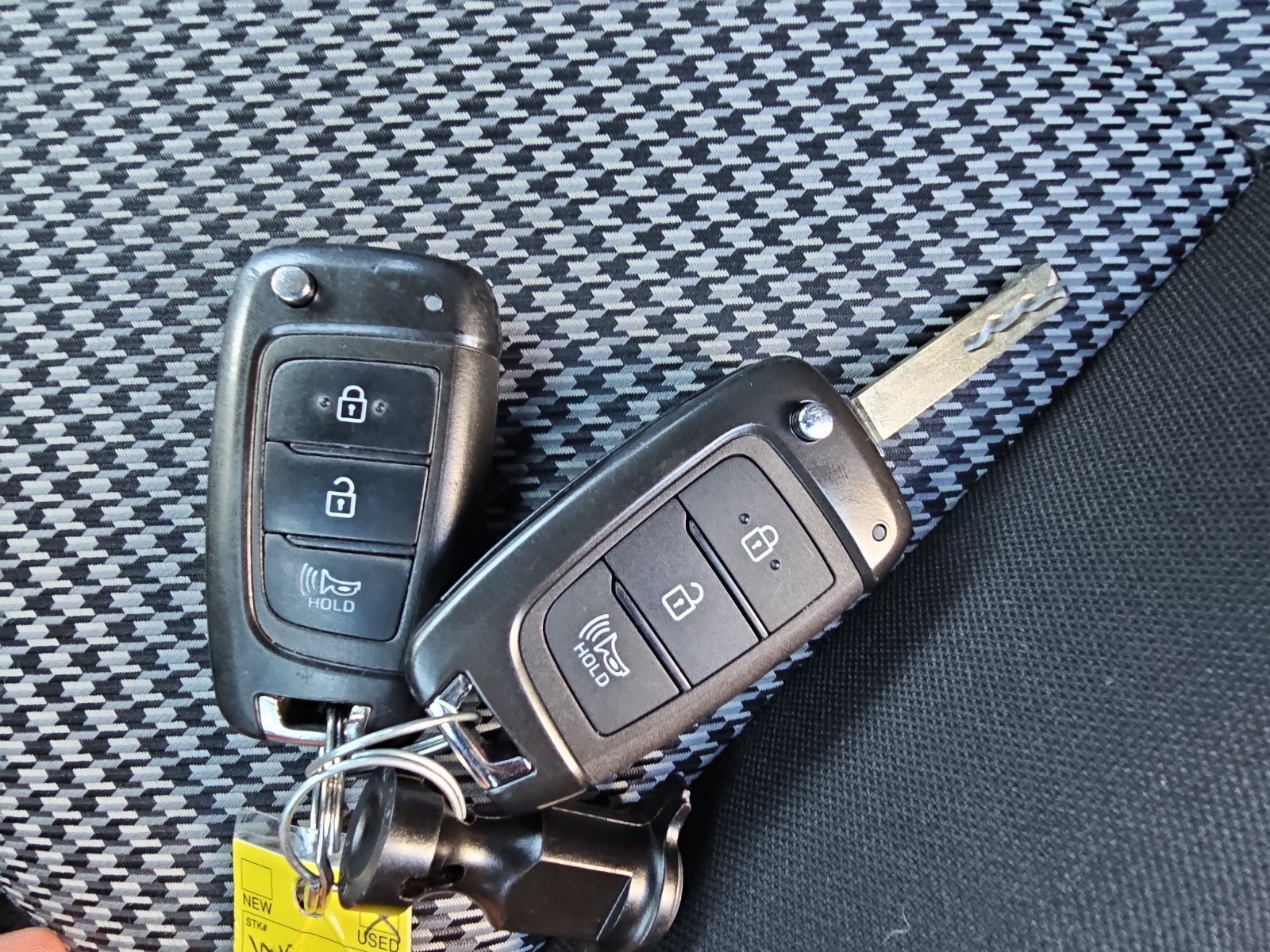 Used 2023 Hyundai Kona SE AWD/4WD image 34