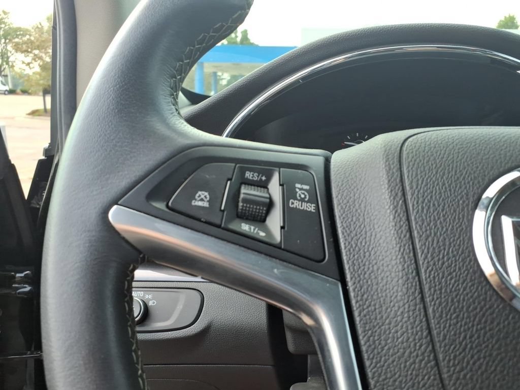 Used 2022 Buick Encore Preferred w/ Safety Package AWD/4WD image 14