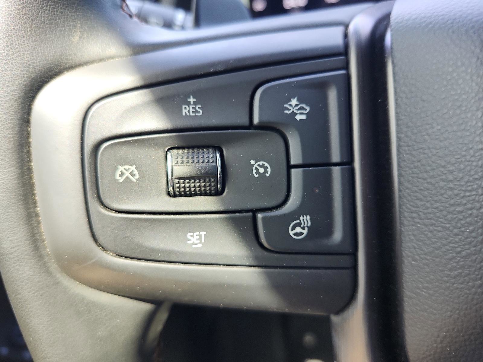 Used 2024 GMC Sierra 1500 AT4 w/ Technology Package image 29