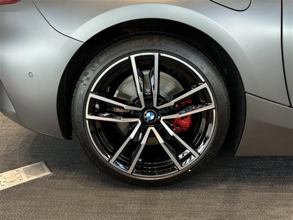New 2026 BMW Z4 M40i w/ Premium Package image 7