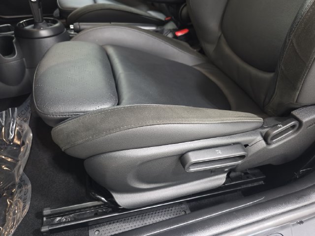 Certified 2024 MINI Cooper S FWD image 26