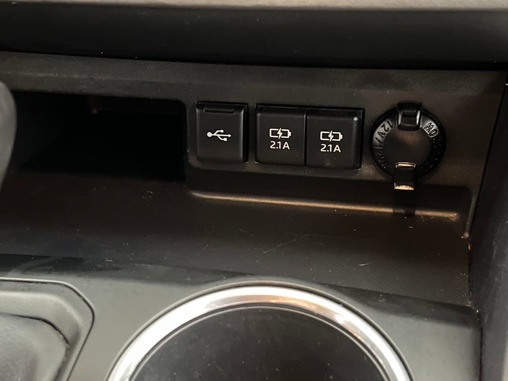 Used 2020 Toyota Highlander XLE image 52