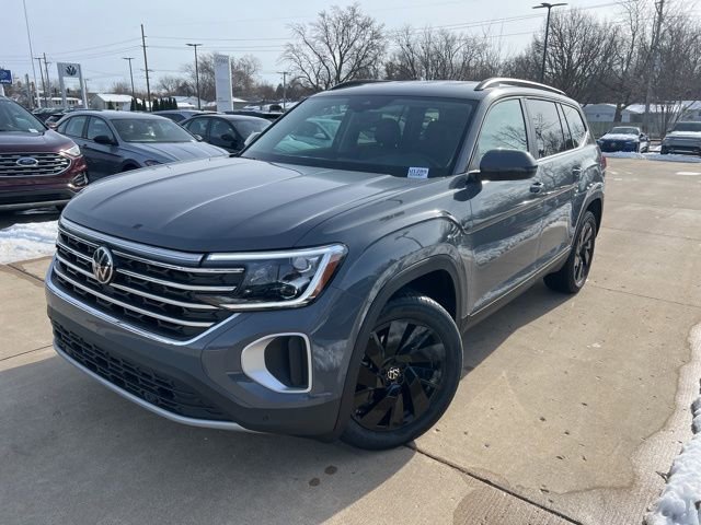 New 2026 Volkswagen Atlas SE image 3