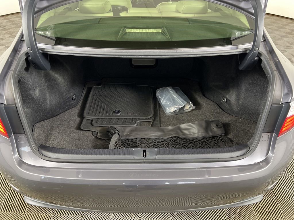 Used 2015 Lexus ES 350 w/ Luxury Package image 26