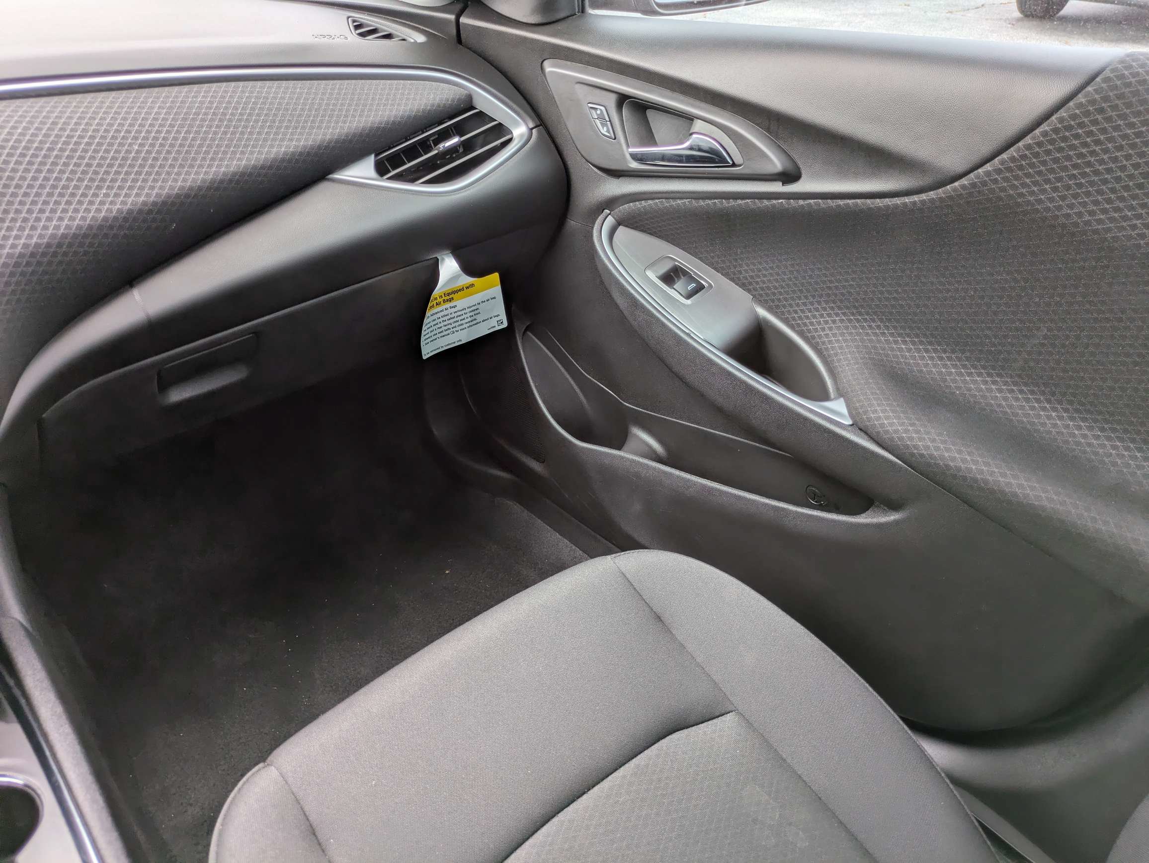 New 2024 Chevrolet Malibu LT FWD image 9