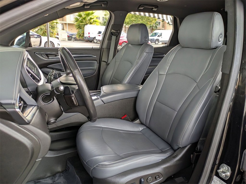 Used 2024 Buick Enclave Premium image 23