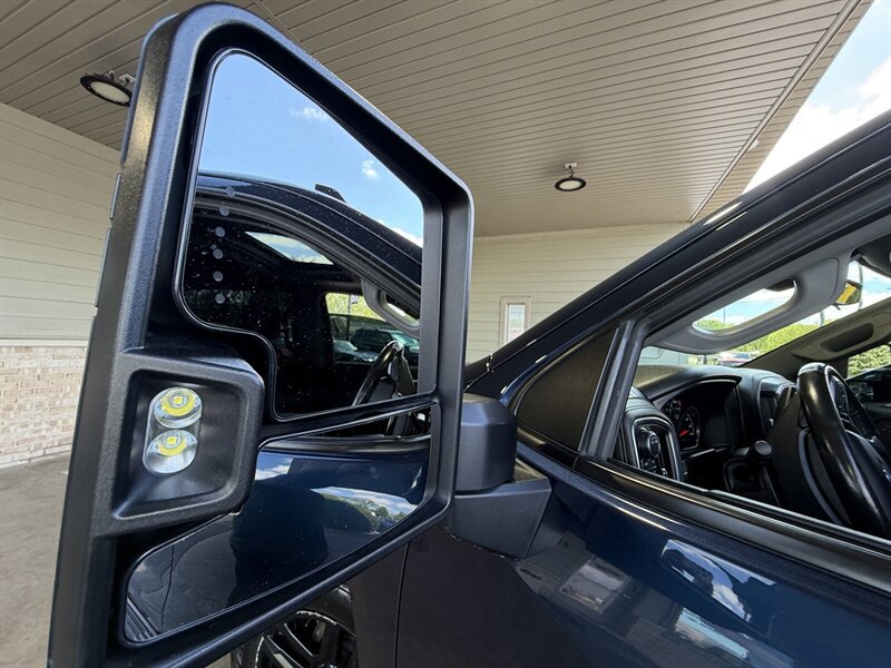 Used 2021 Chevrolet Silverado 1500 RST AWD/4WD image 16
